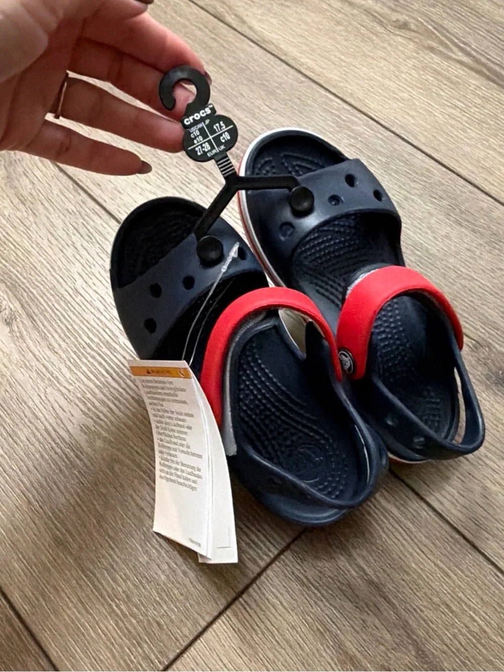 CROCS lightweight croslite